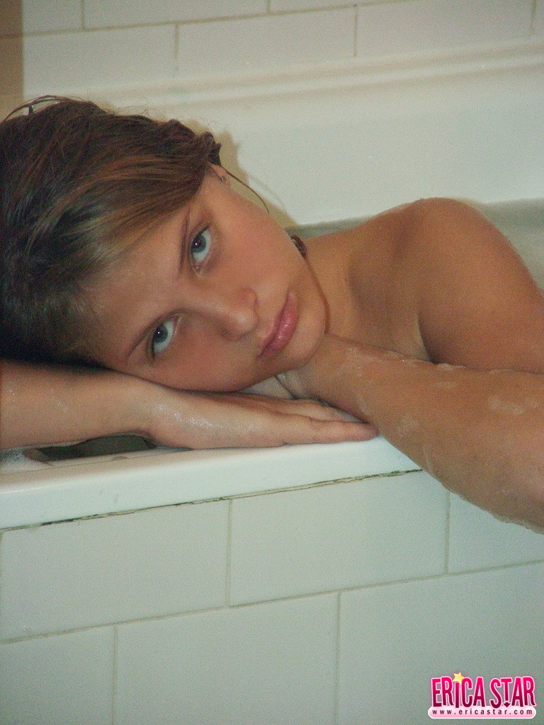 Naked Erica Star, Free Nude Picure of Erica Star