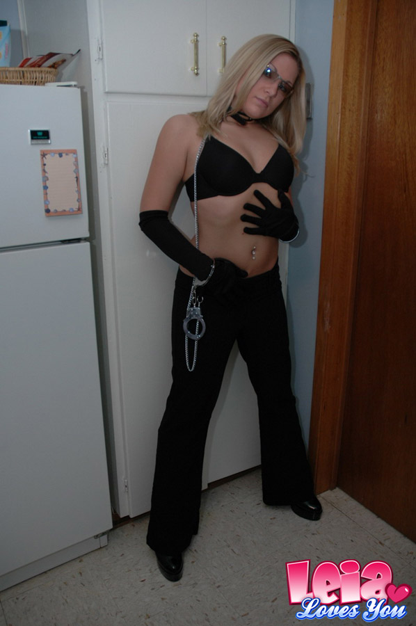 Naked Leia Loves You, Free Nude Picure of Leia Loves You