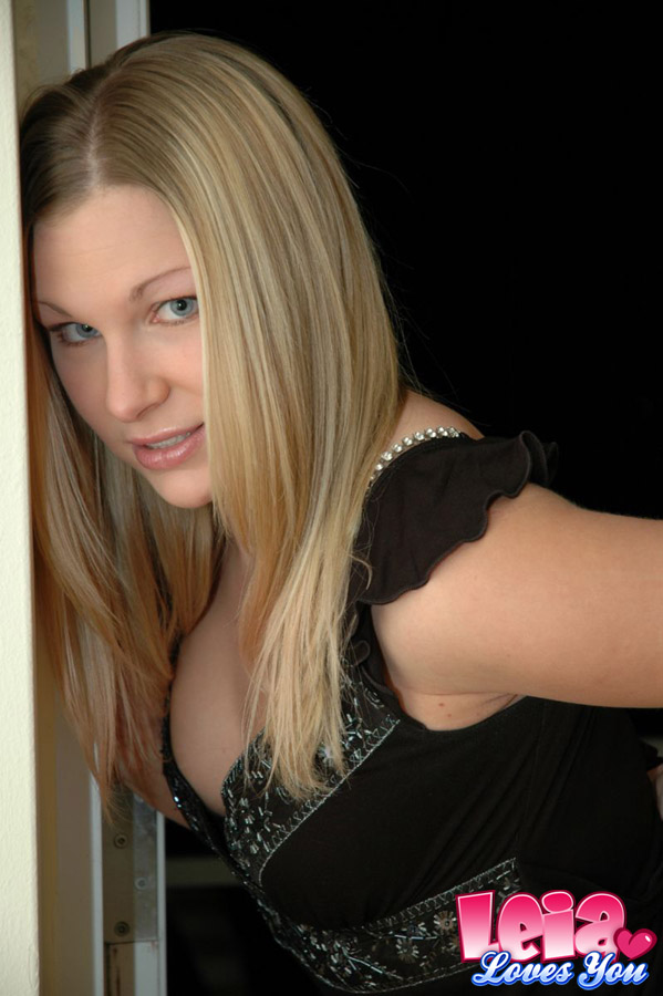 Naked Leia Loves You, Free Nude Picure of Leia Loves You