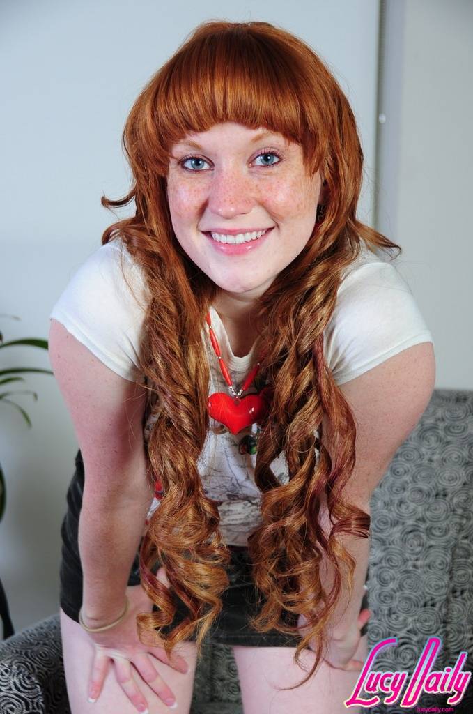 Naked Lucy Daily, Free Nude Picure of Lucy Daily