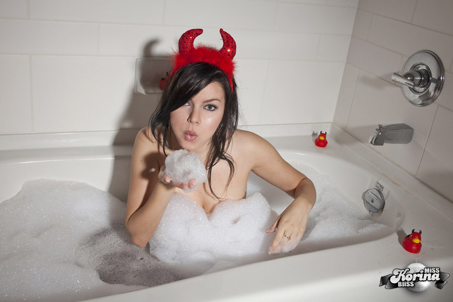 Naked Miss Korina Bliss, Free Nude Picure of Miss Korina Bliss