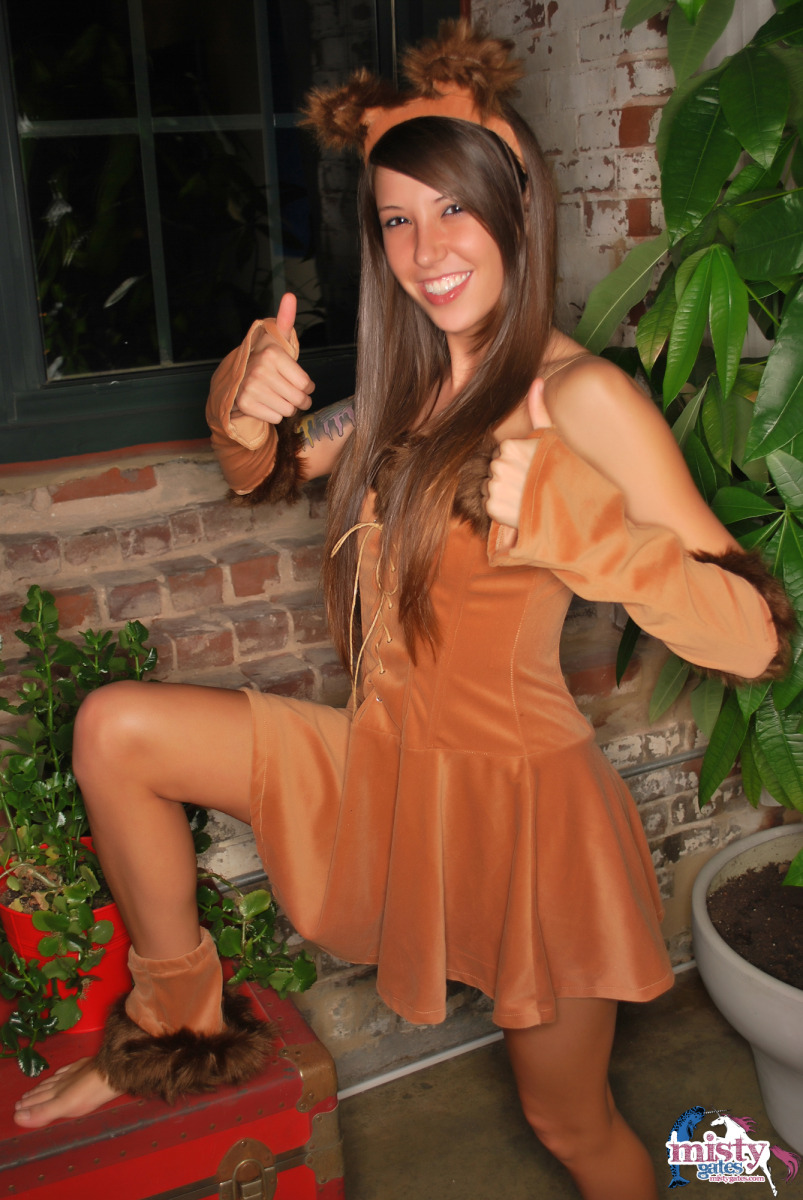 Naked Misty Gates, Free Nude Picure of Misty Gates