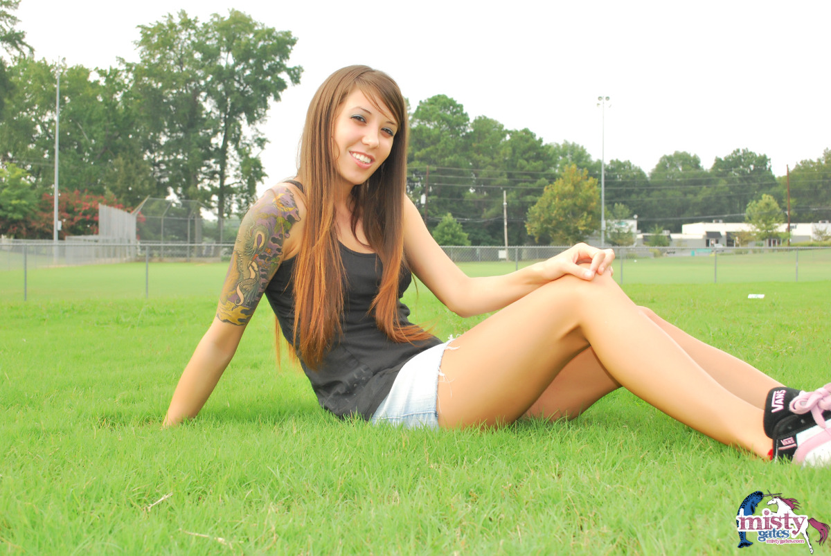 Naked Misty Gates, Free Nude Picure of Misty Gates