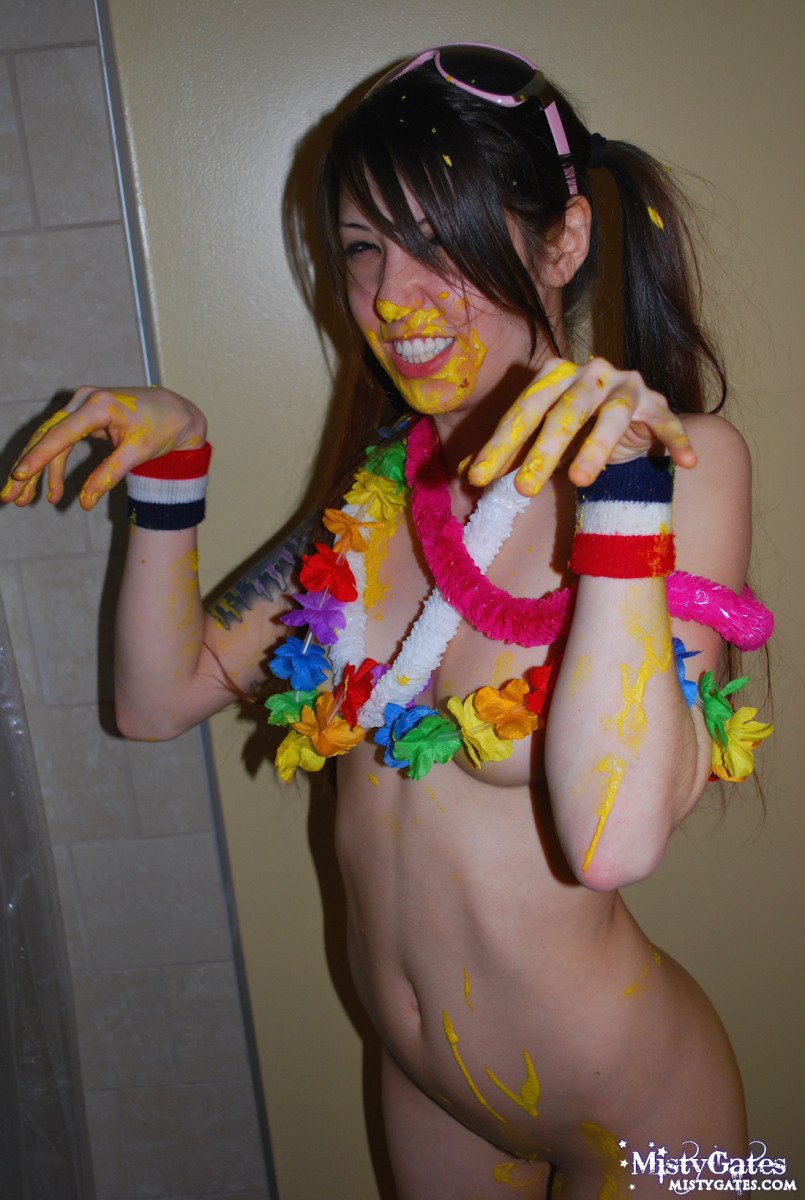 Naked Misty Gates, Free Nude Picure of Misty Gates