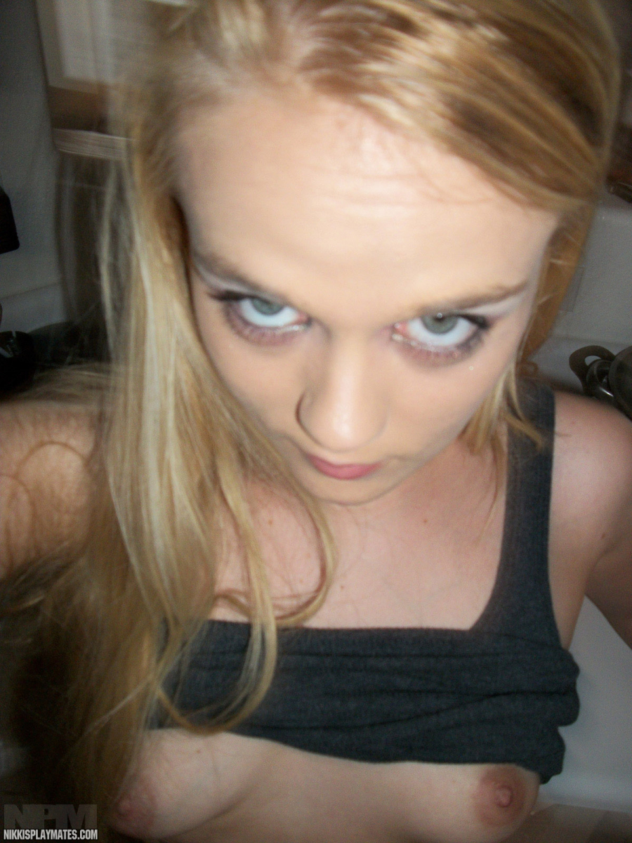 Nikki Sims, Free Nude Picure of Nikki Sims