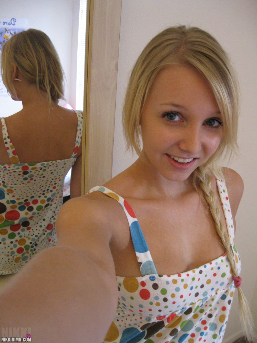 Nikki Sims, Free Nude Picure of Nikki Sims