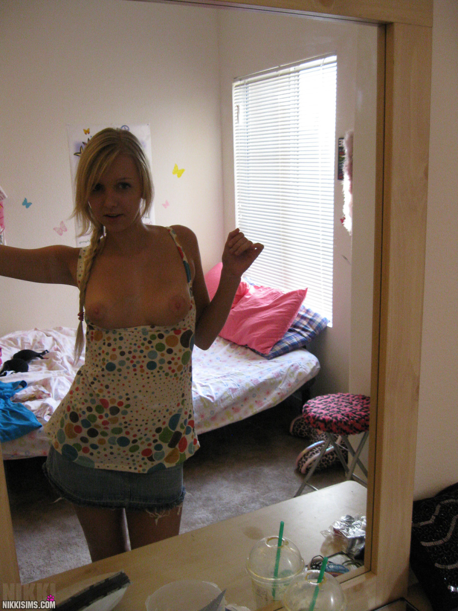 More Selfies 2  / Elle B / Nikki Sims Free Teen Sex