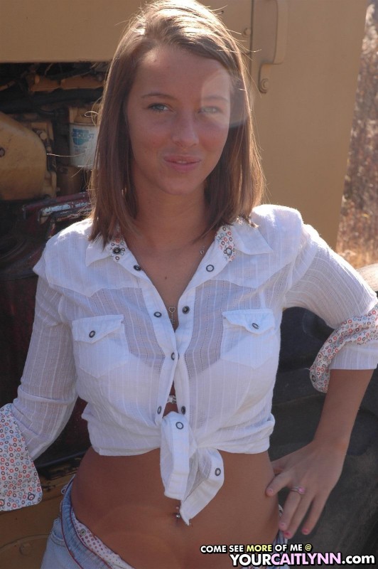 Tractor Thing / Your Caitlynn Free Teen Sex